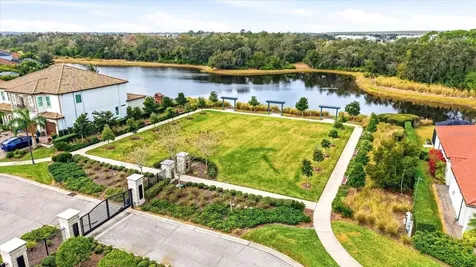 2611 Avolet Court Bradenton FL 34211