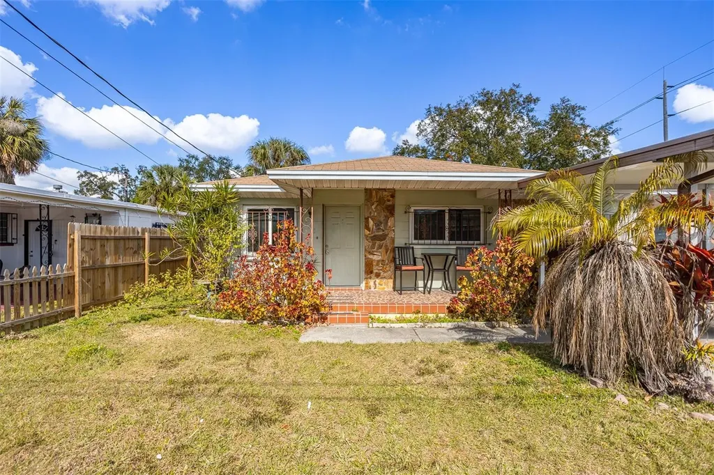 2903 W Heiter Street Tampa FL 33607