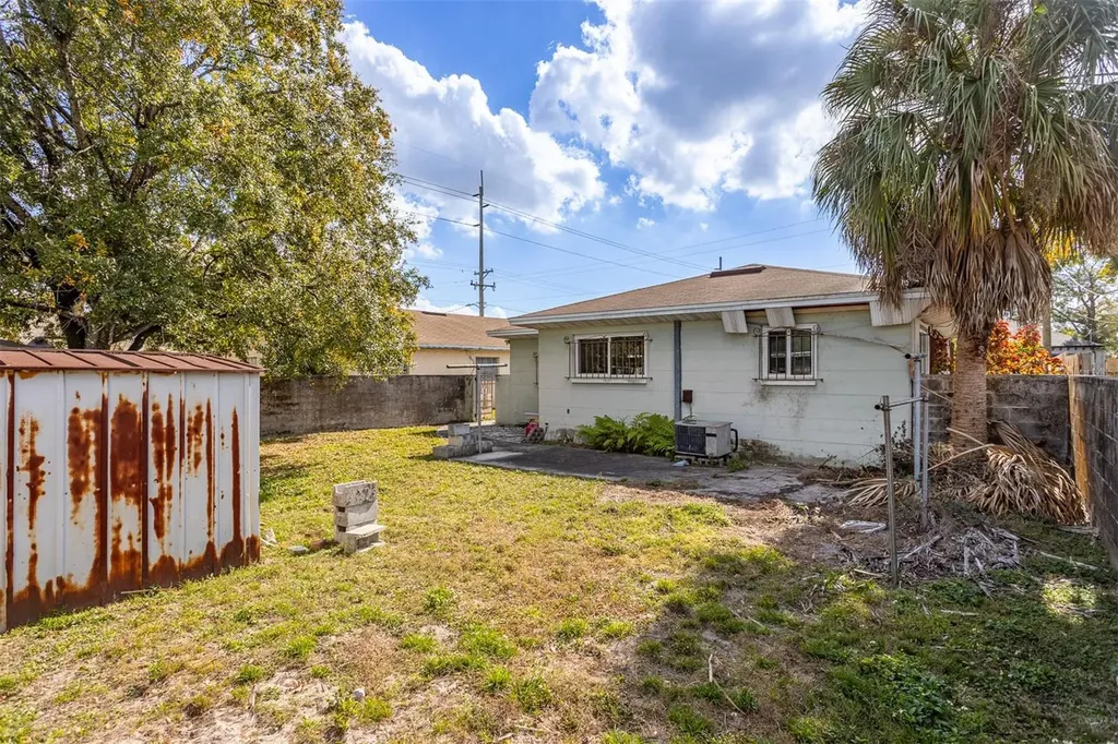 2903 W Heiter Street Tampa FL 33607