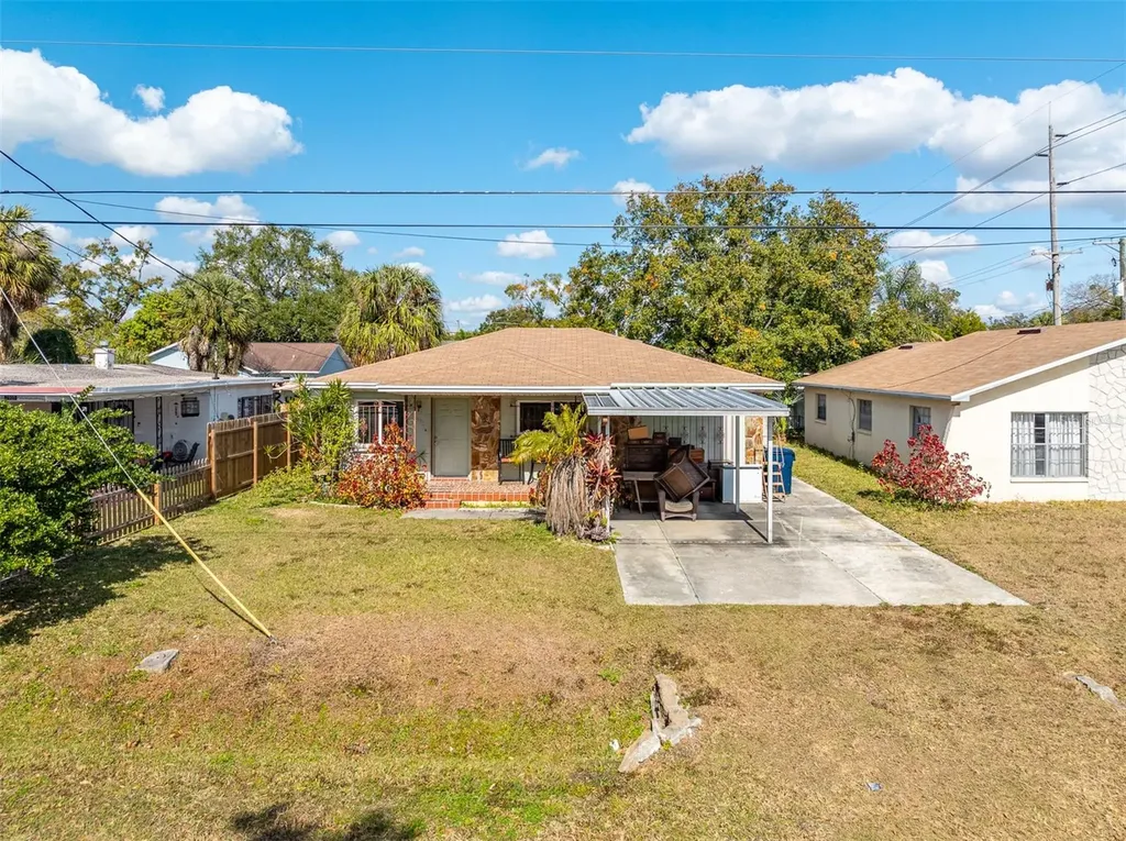 2903 W Heiter Street Tampa FL 33607
