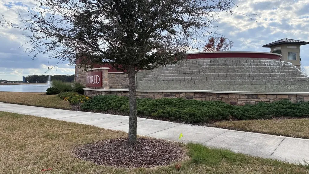 1824 Echo Valley Street Kissimmee FL 34744
