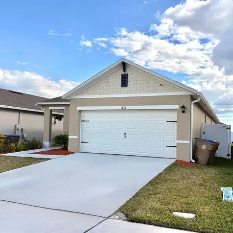 1824 Echo Valley Street Kissimmee FL 34744