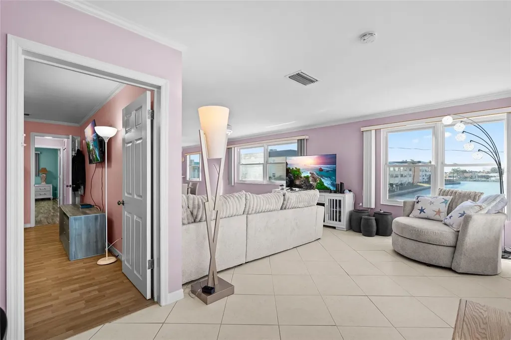 2960 59th Street S Gulfport FL 33707