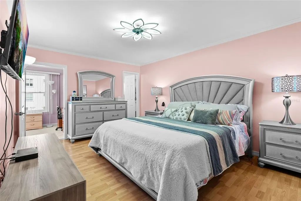 2960 59th Street S Gulfport FL 33707