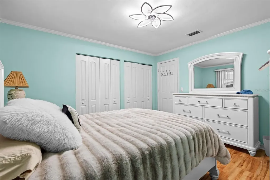 2960 59th Street S Gulfport FL 33707