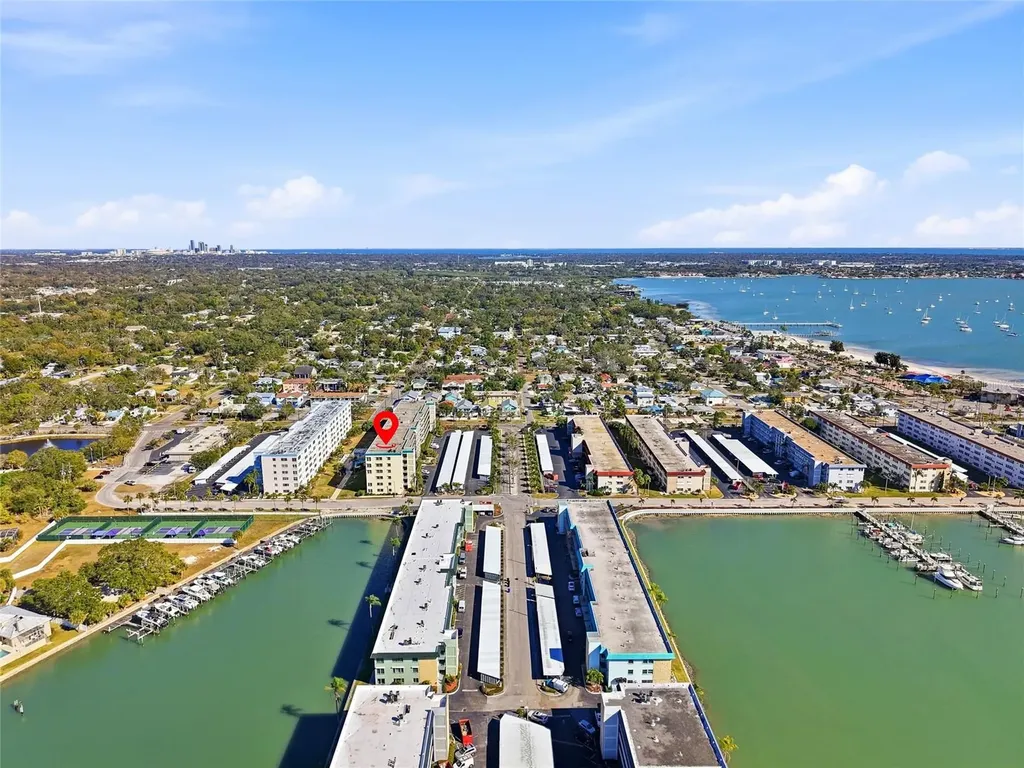 2960 59th Street S Gulfport FL 33707
