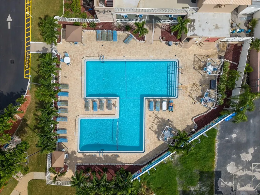 2960 59th Street S Gulfport FL 33707