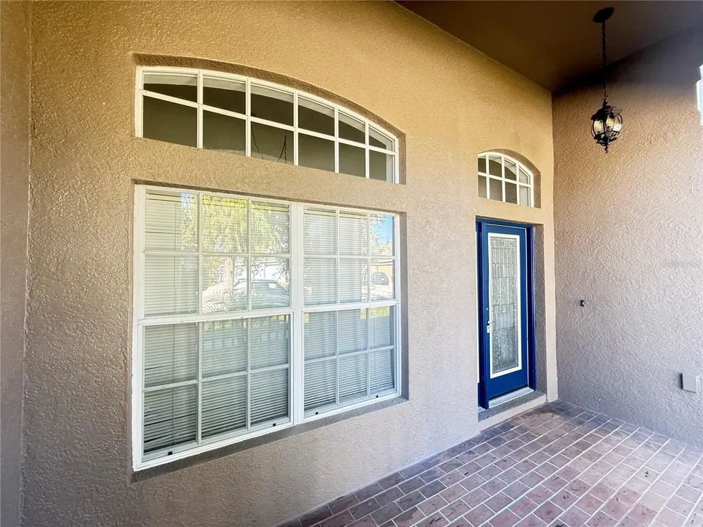 6817 Cromwell Garden Drive Apollo Beach FL 33572