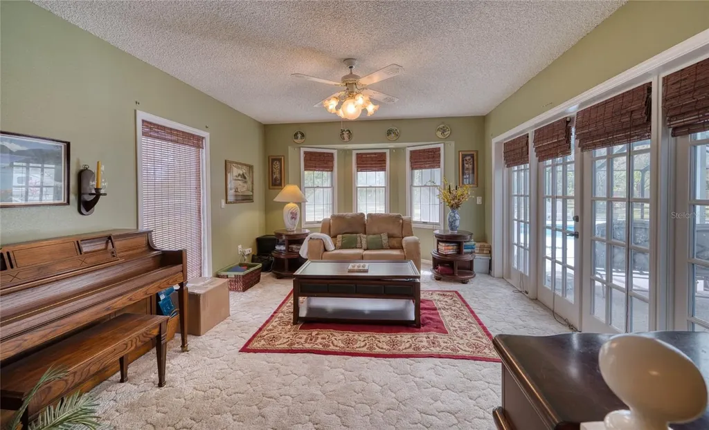 3908 Oak Grove Drive Sarasota FL 34243