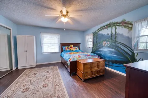 3908 Oak Grove Drive Sarasota FL 34243