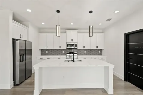 2956 W Higgins Place Dunnellon FL 34433