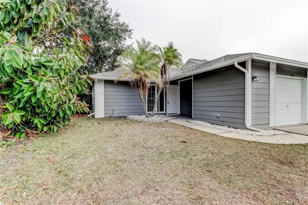 4502 Cedarwood Village Drive Tampa FL 33624