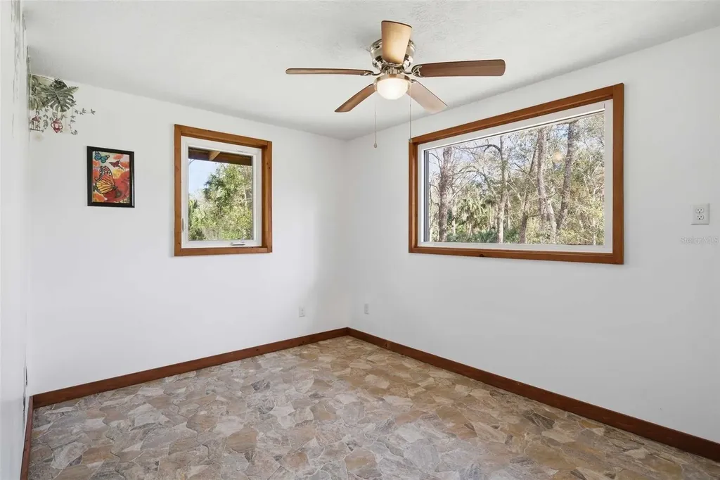 3490 SE 193rd Place Yankeetown FL 34498
