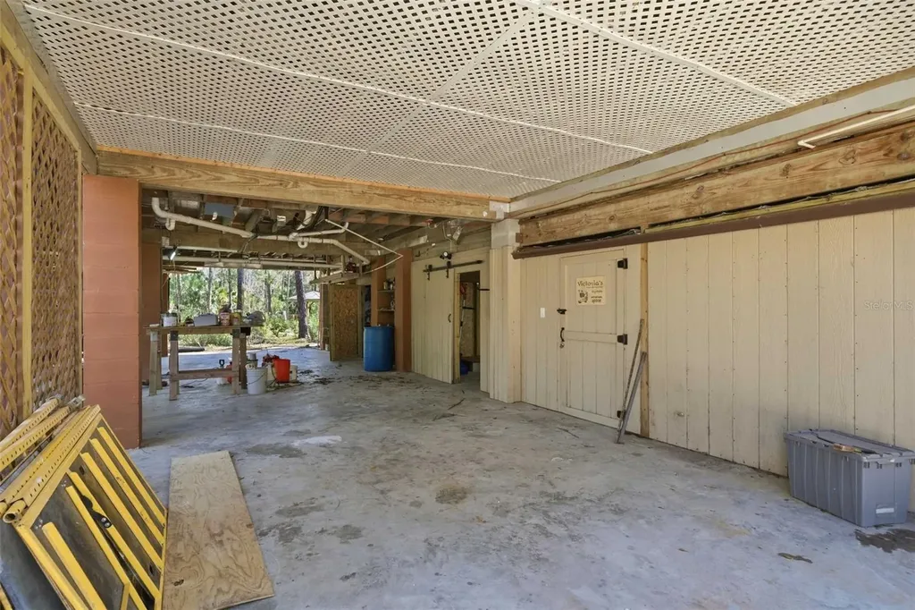 3490 SE 193rd Place Yankeetown FL 34498