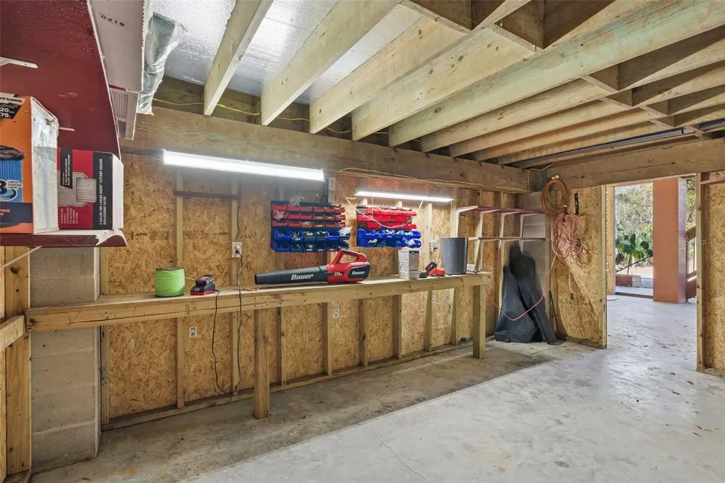 3490 SE 193rd Place Yankeetown FL 34498