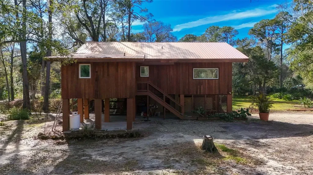 3490 SE 193rd Place Yankeetown FL 34498