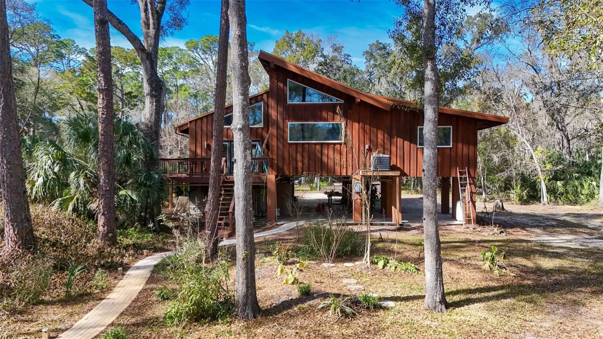 3490 SE 193rd Place Yankeetown FL 34498