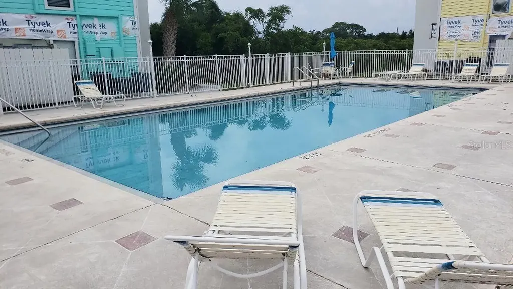 455 Alt 19 S Palm Harbor FL 34683