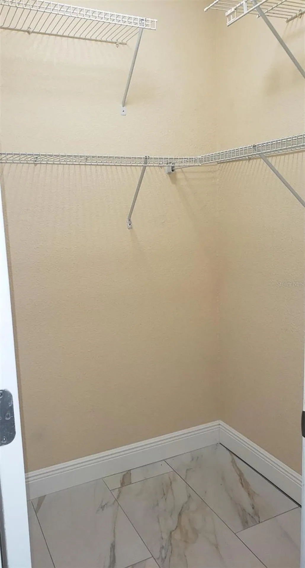 455 Alt 19 S Palm Harbor FL 34683