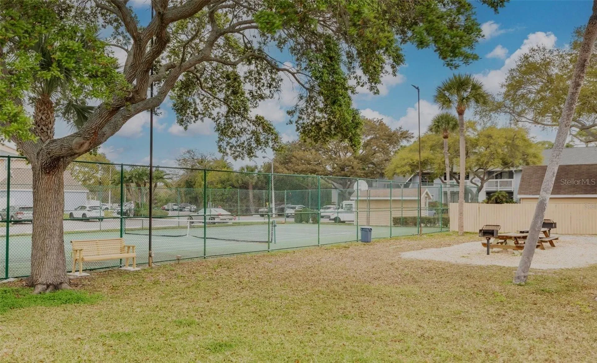 455 Alt 19 S Palm Harbor FL 34683