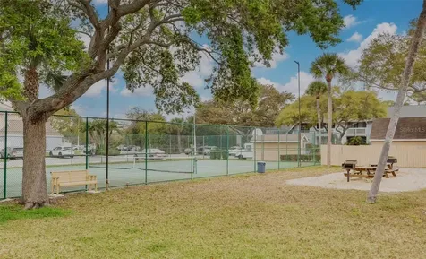 455 Alt 19 S Palm Harbor FL 34683