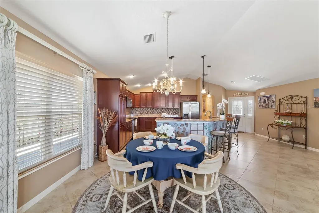 9041 SE 166th Kathy Loop The Villages FL 32162