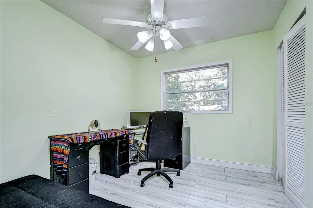 8609 N 29th Street Tampa FL 33604