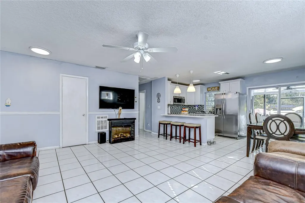 8609 N 29th Street Tampa FL 33604