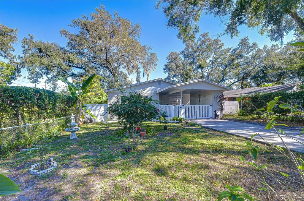 8609 N 29th Street Tampa FL 33604