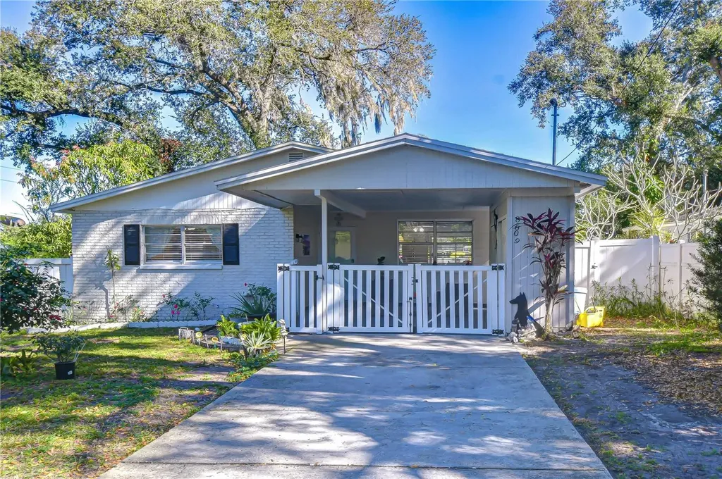 8609 N 29th Street Tampa FL 33604