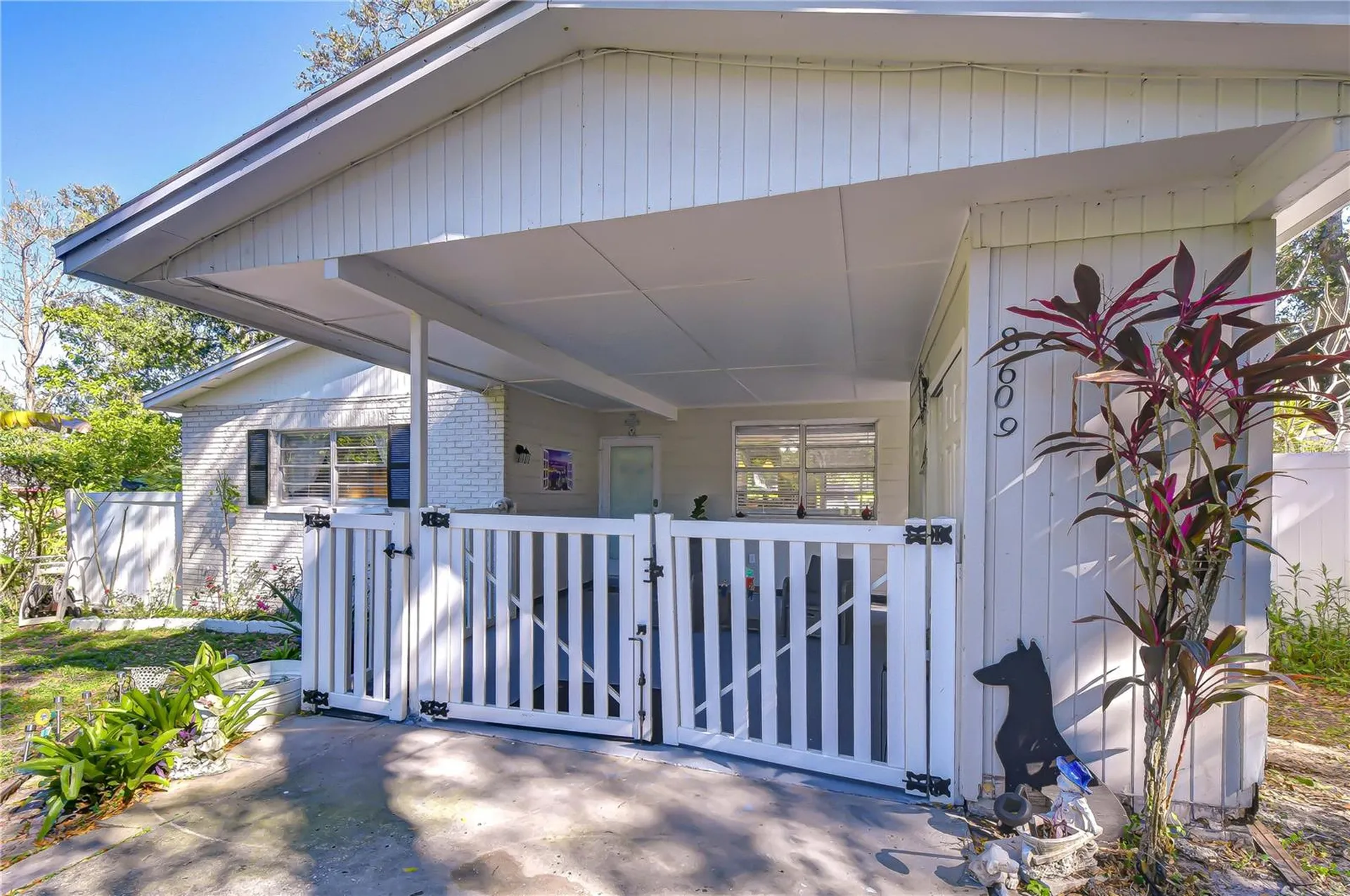 8609 N 29th Street Tampa FL 33604