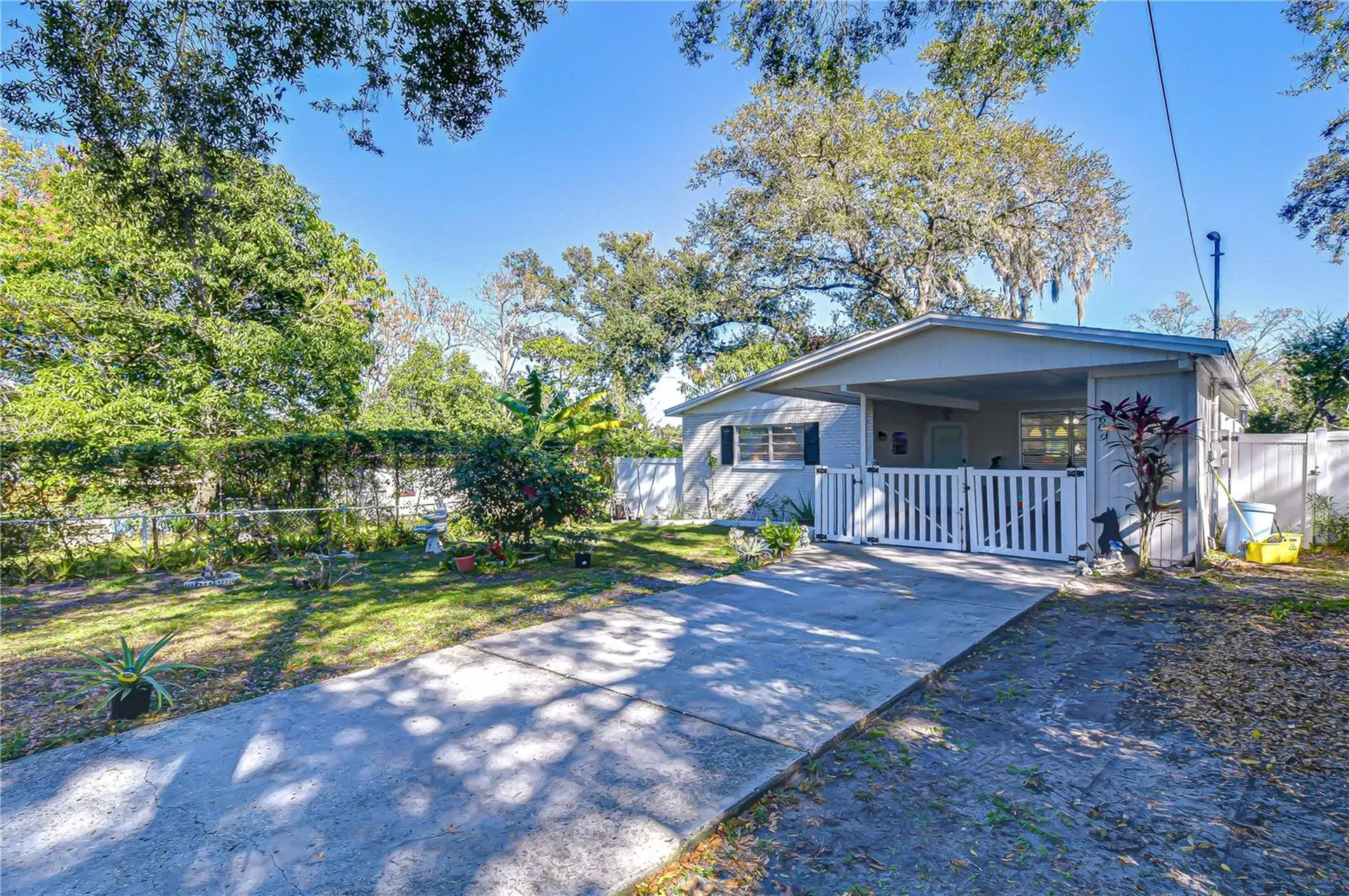 8609 N 29th Street Tampa FL 33604