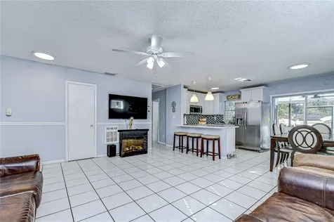 8609 N 29th Street Tampa FL 33604