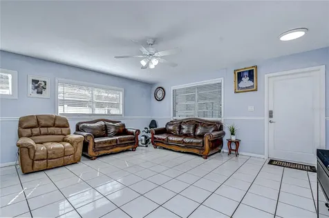 8609 N 29th Street Tampa FL 33604