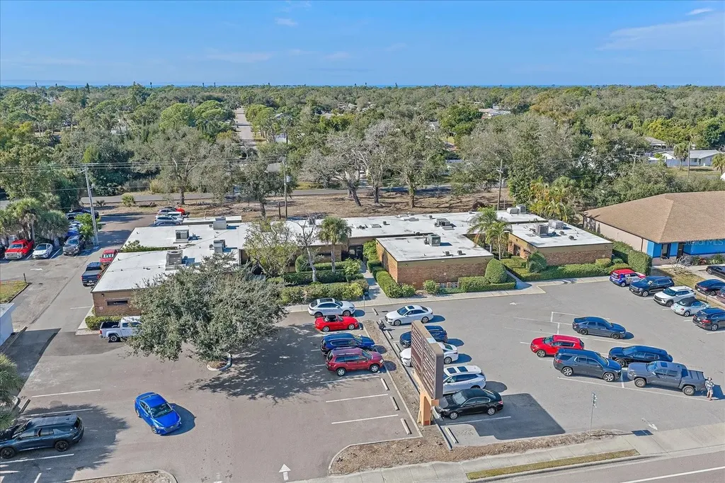 1872 S Tamiami Trail Venice FL 34293
