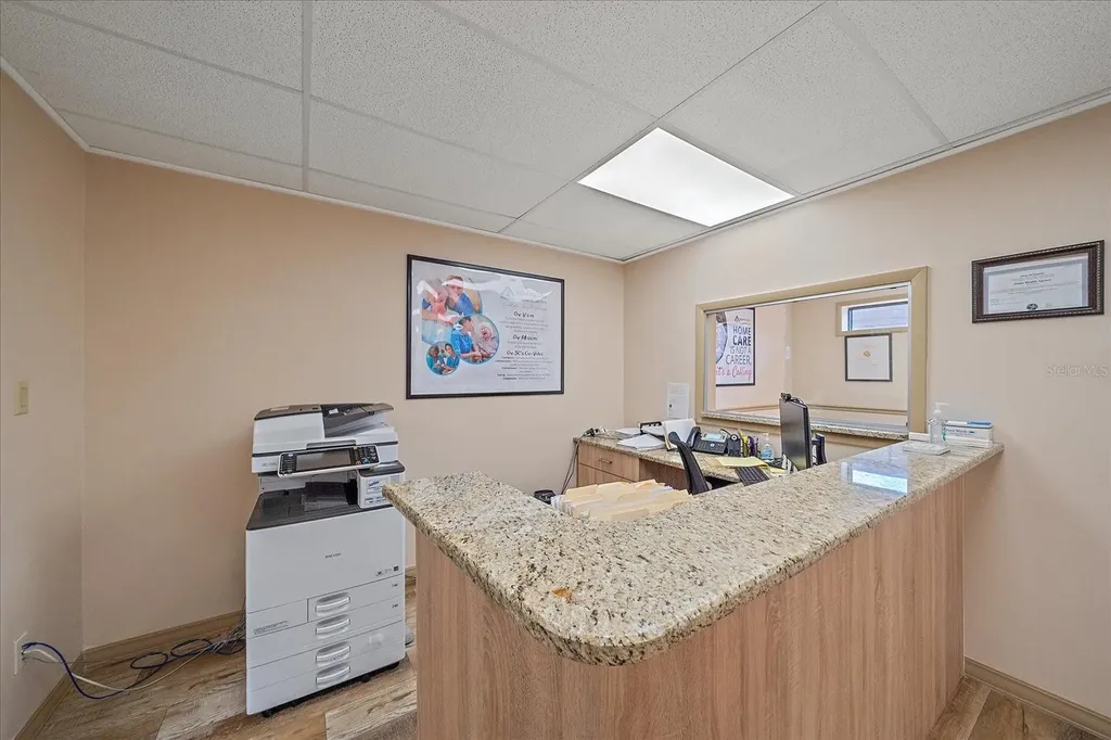 1872 S Tamiami Trail Venice FL 34293