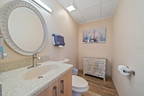 1872 S Tamiami Trail Venice FL 34293