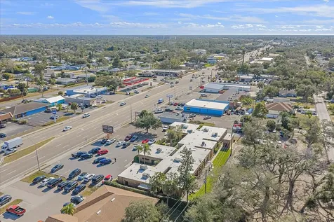 1872 S Tamiami Trail Venice FL 34293