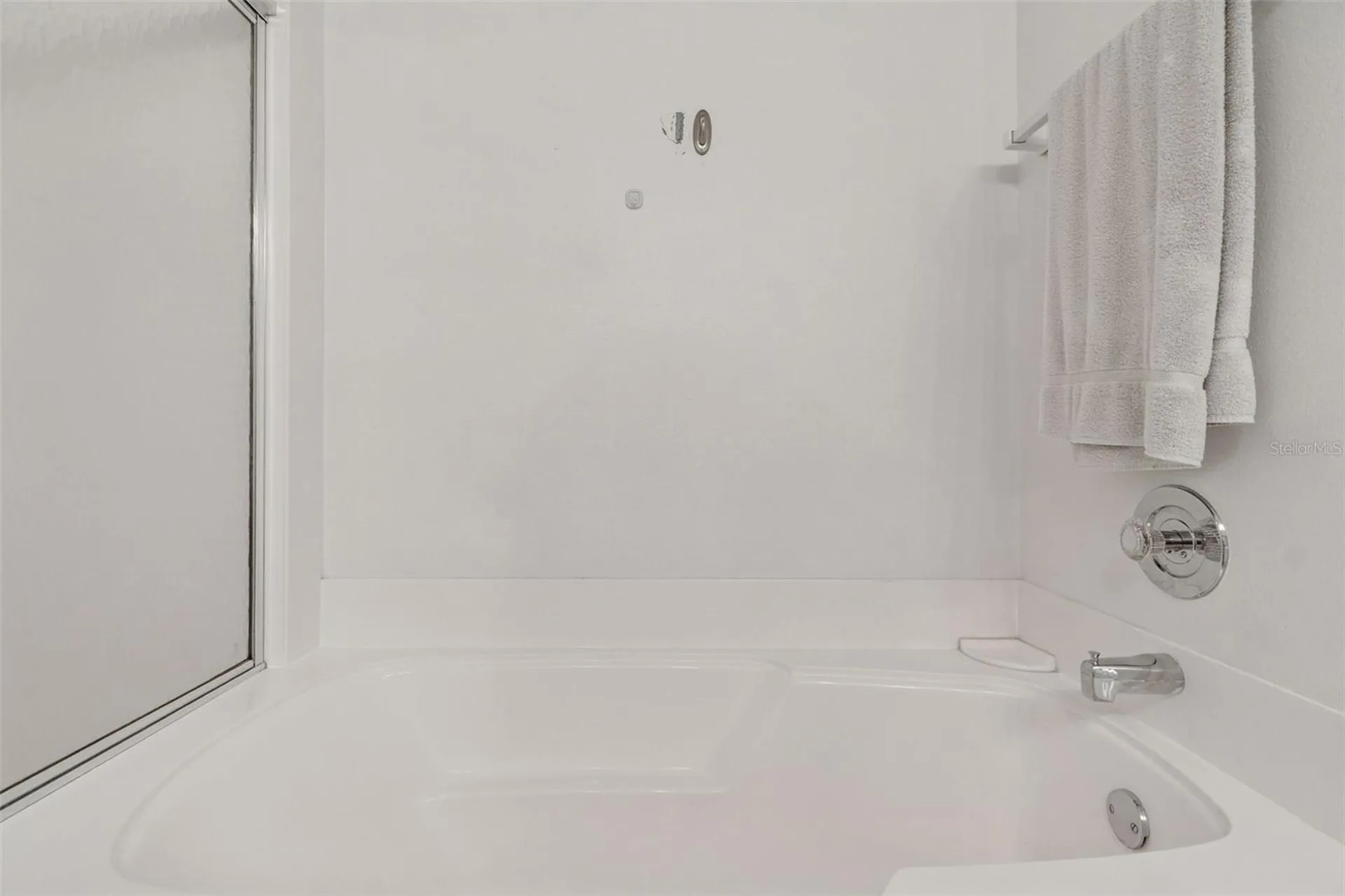 6105 Bahia Del Mar Circle St Petersburg FL 33715