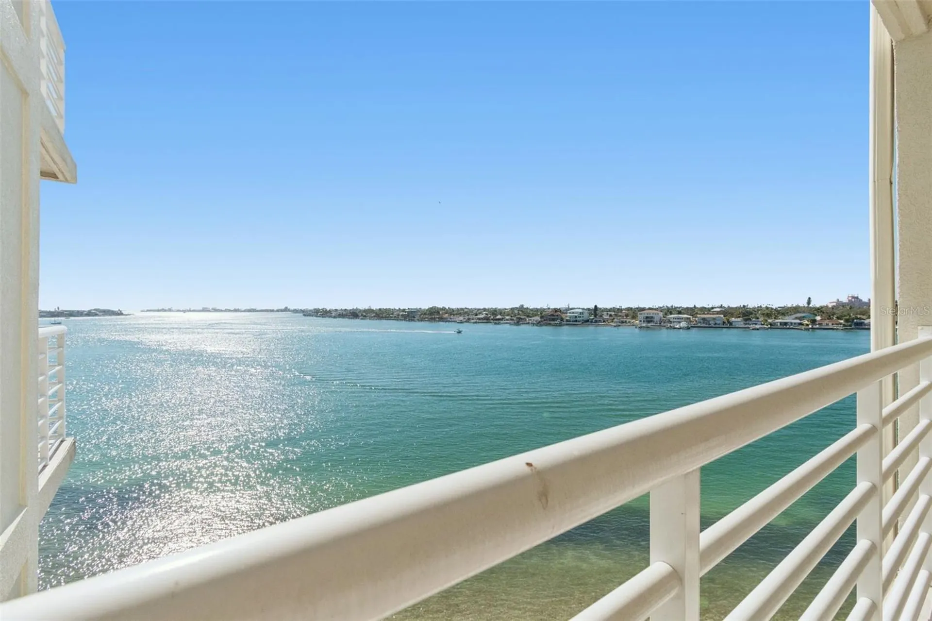 6105 Bahia Del Mar Circle St Petersburg FL 33715