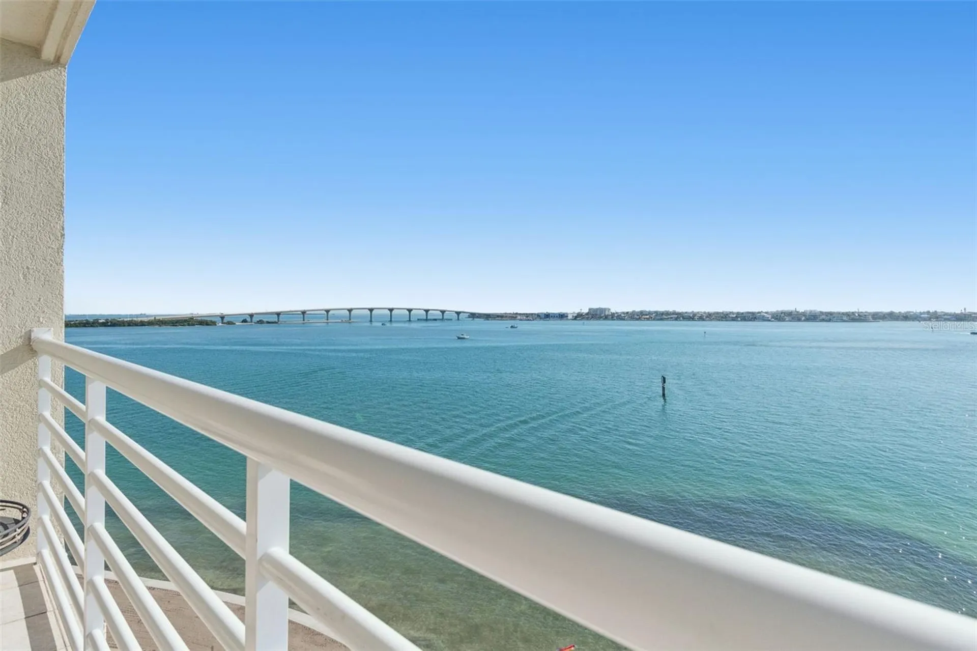6105 Bahia Del Mar Circle St Petersburg FL 33715