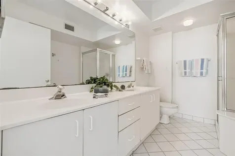 6105 Bahia Del Mar Circle St Petersburg FL 33715
