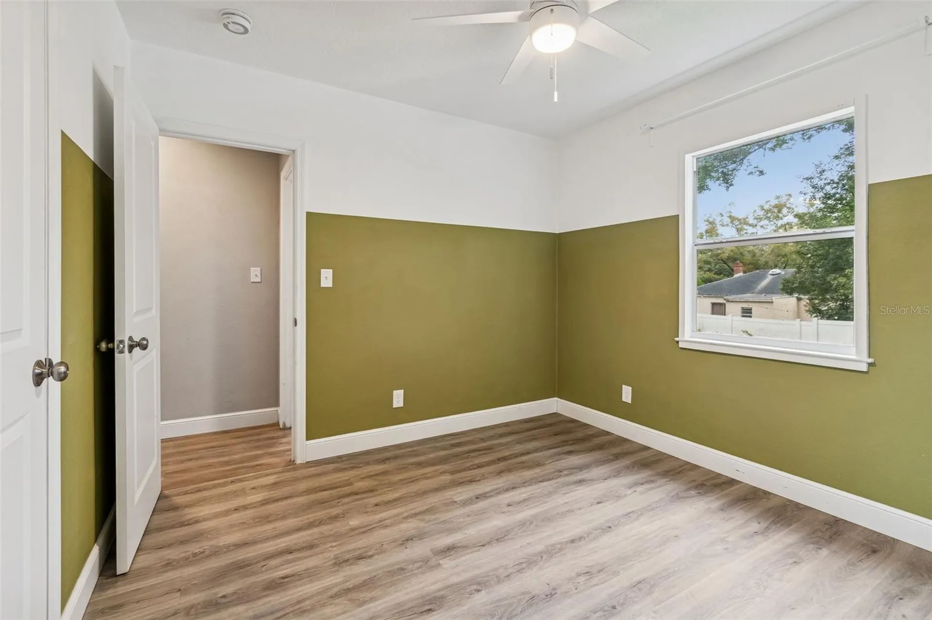 1206 E Crenshaw Street Tampa FL 33604