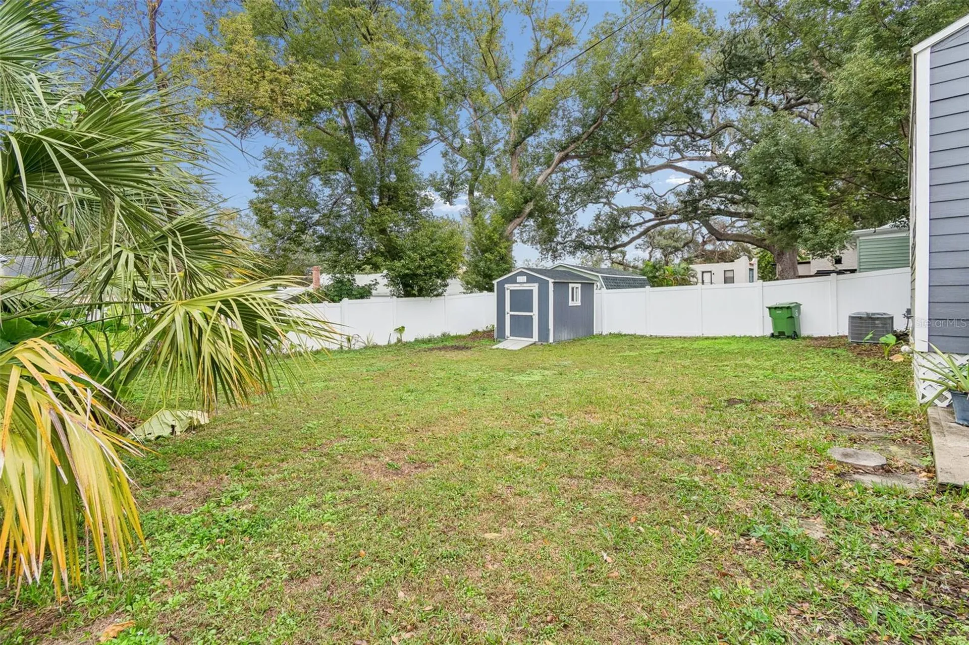1206 E Crenshaw Street Tampa FL 33604