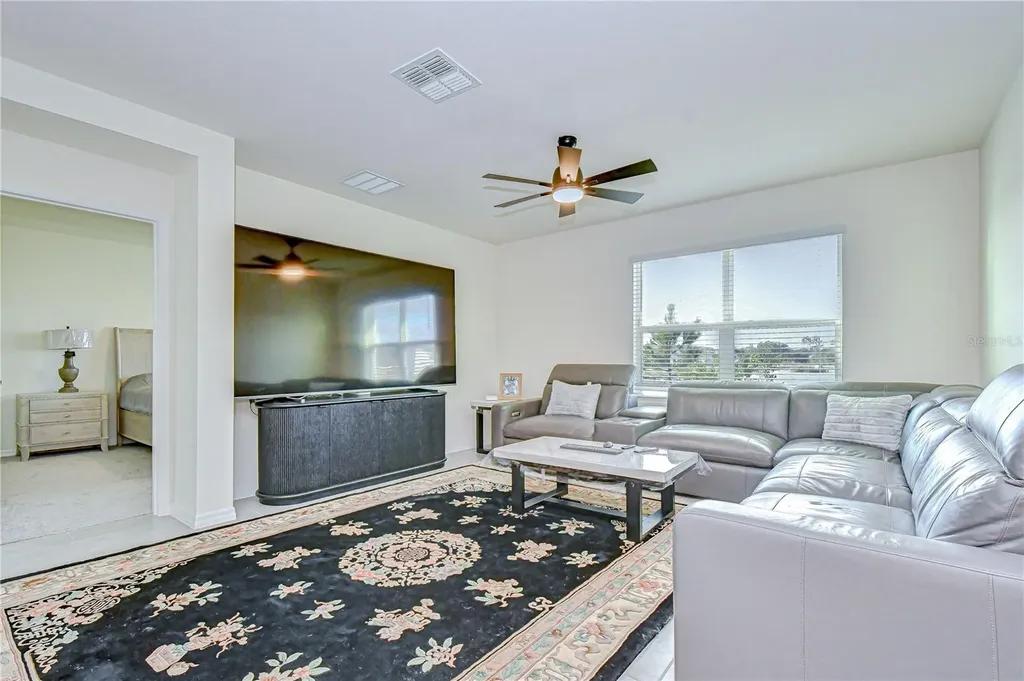 2763 Widewater Way Zephyrhills FL 33541