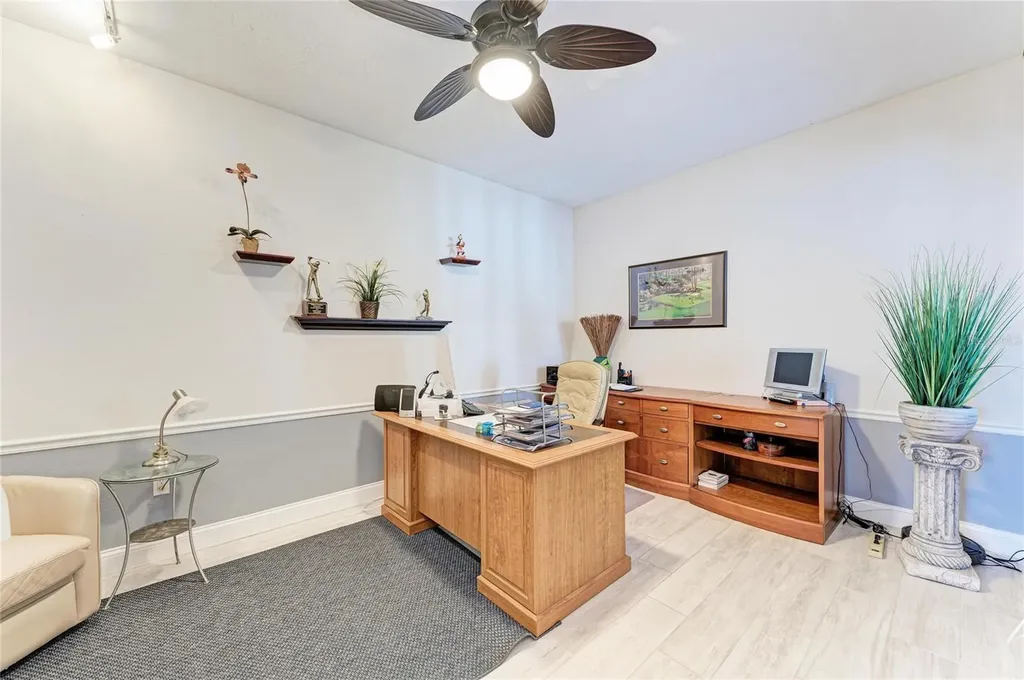 3907 Alamanda Drive Sarasota FL 34238