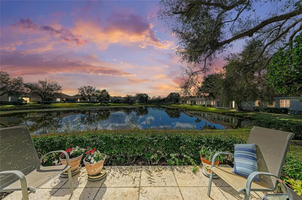 3907 Alamanda Drive Sarasota FL 34238