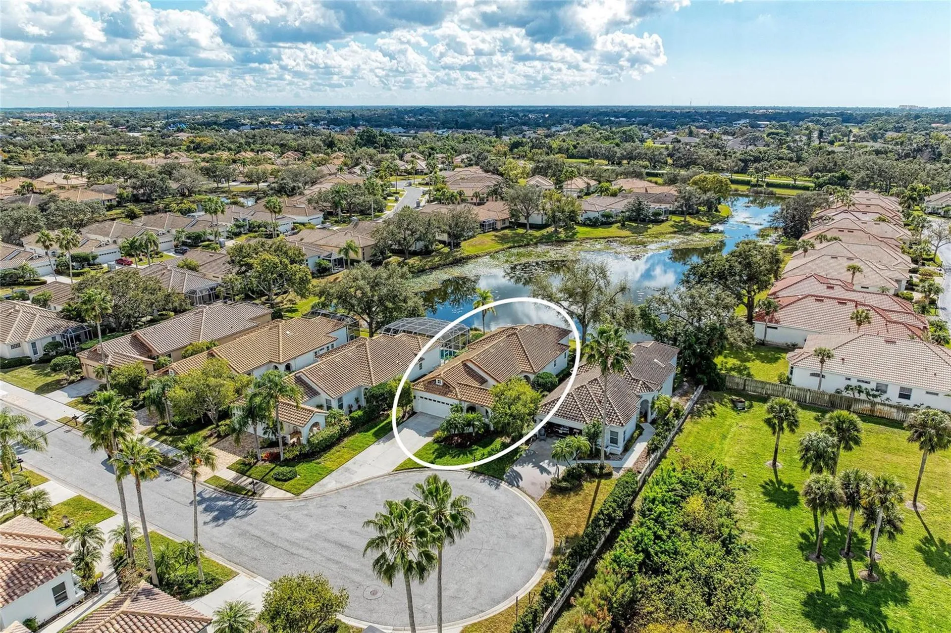 3907 Alamanda Drive Sarasota FL 34238