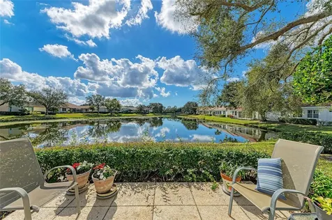 3907 Alamanda Drive Sarasota FL 34238