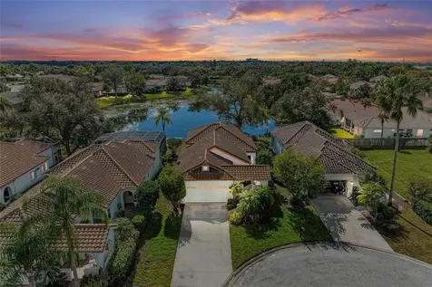 3907 Alamanda Drive Sarasota FL 34238